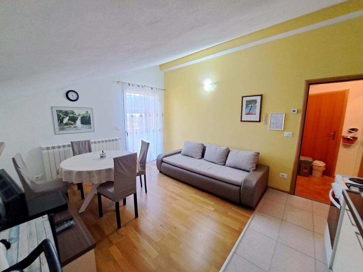 Casa Antonio With Swimming Pool Appartement Novigrad Istria Buitenkant foto