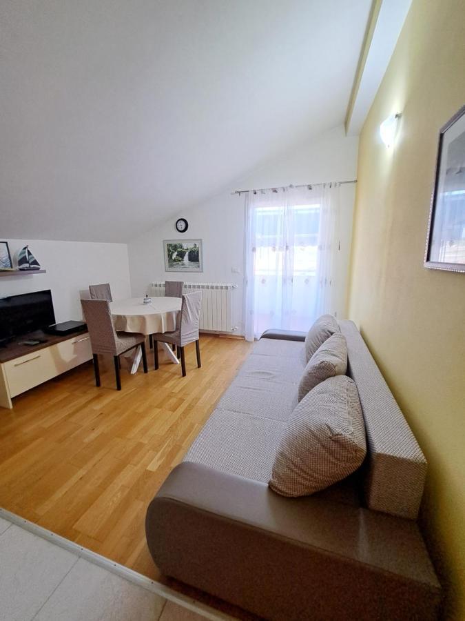 Casa Antonio With Swimming Pool Appartement Novigrad Istria Buitenkant foto