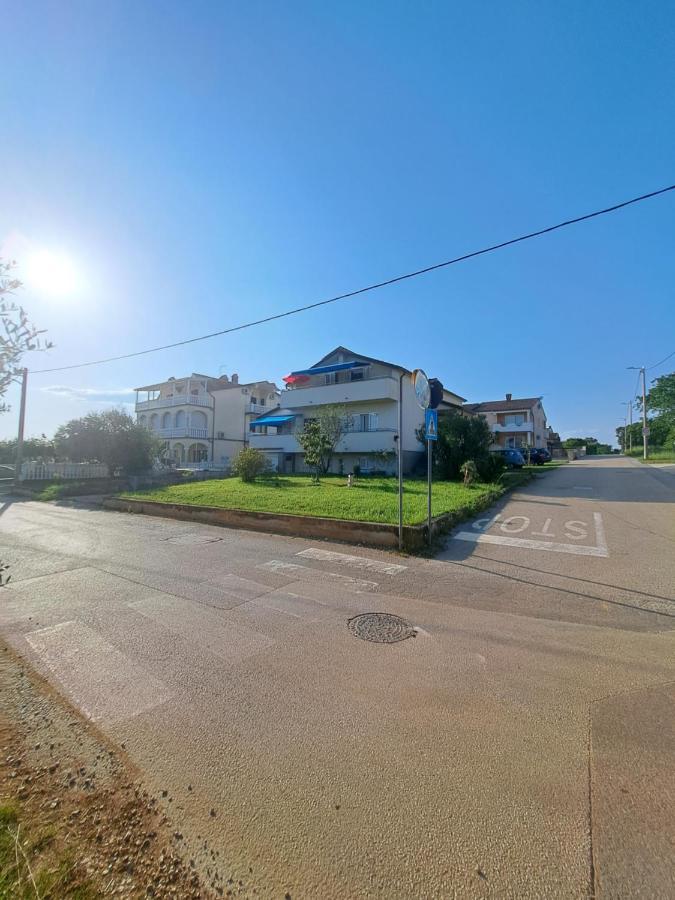 Casa Antonio With Swimming Pool Appartement Novigrad Istria Buitenkant foto