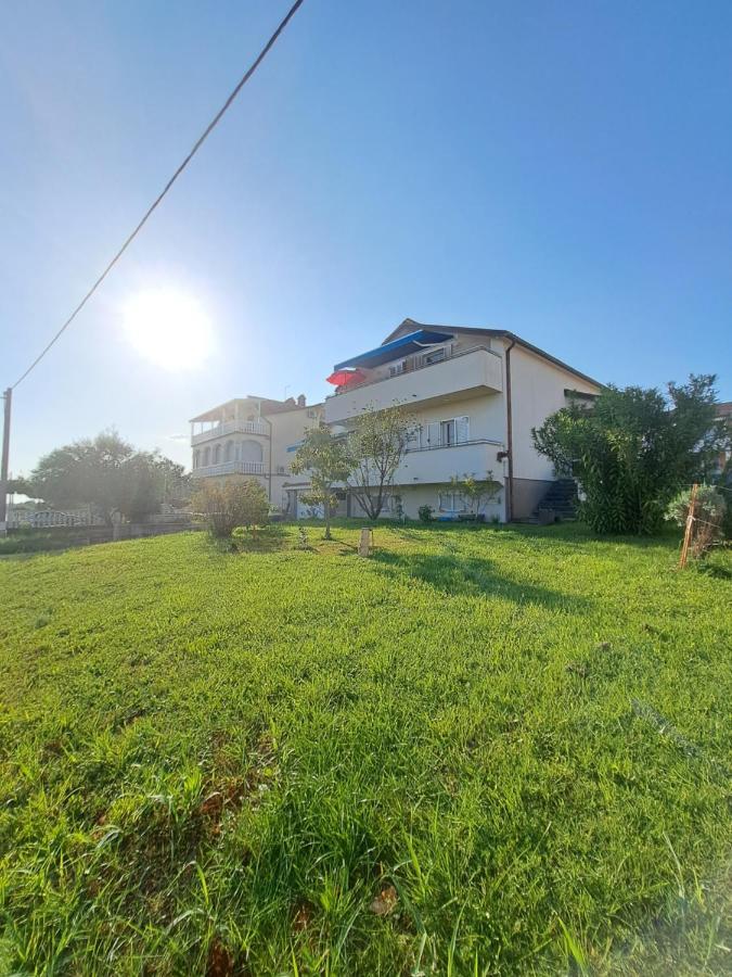 Casa Antonio With Swimming Pool Appartement Novigrad Istria Buitenkant foto