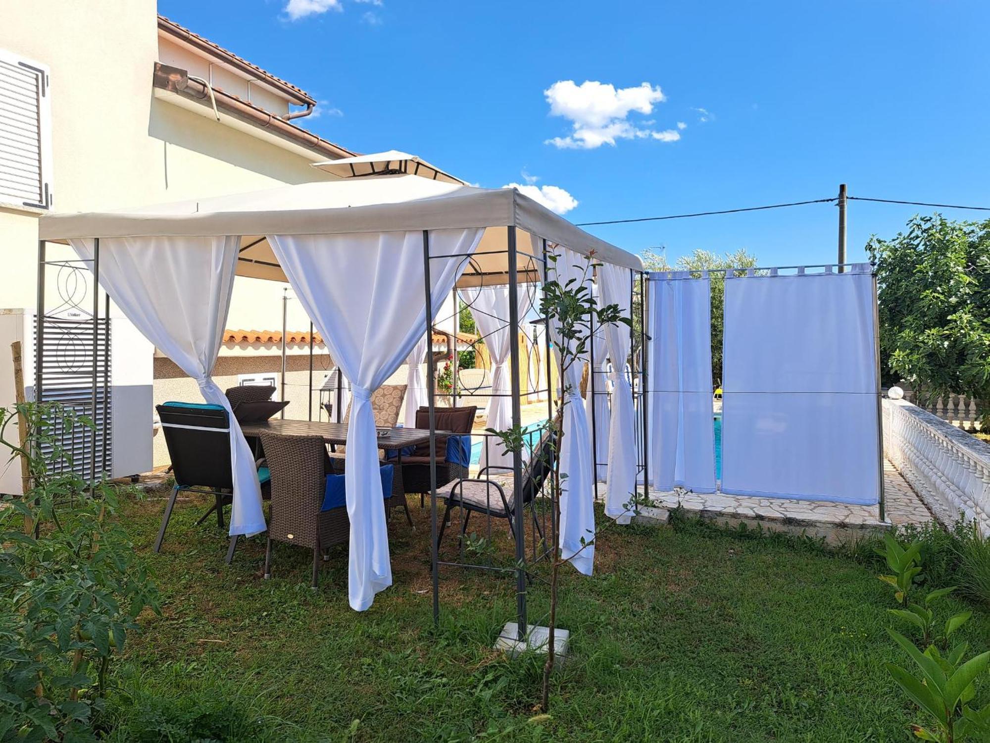 Casa Antonio With Swimming Pool Appartement Novigrad Istria Buitenkant foto